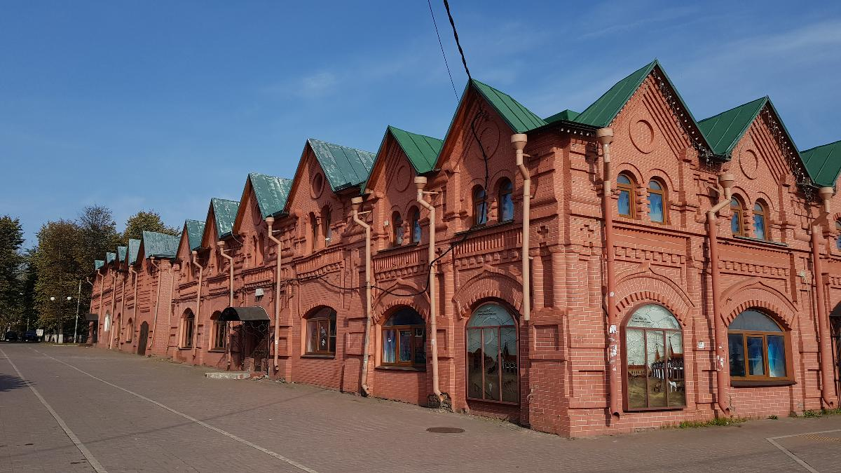 Авито город клин. Торговые ряды Клин. Деревянные торговые ряды города Клин. Город Клин архитектура. Город Клин достопримечательности.