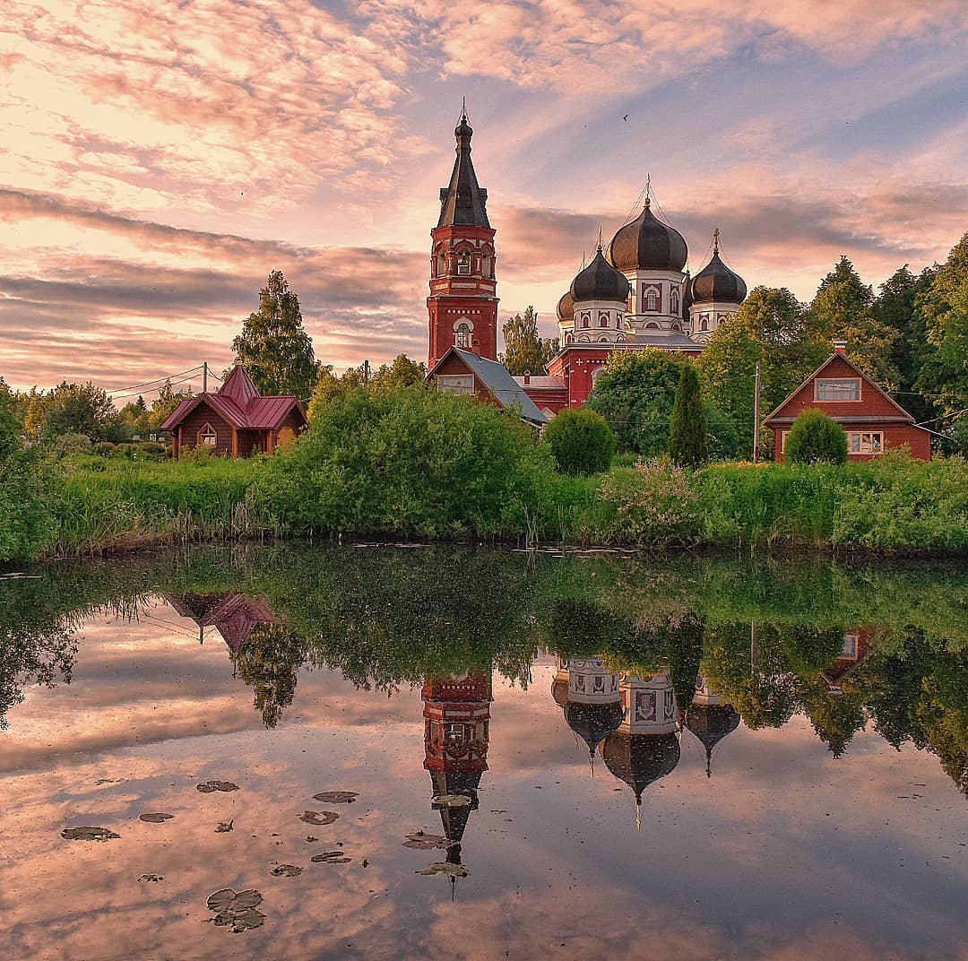 Село в москве