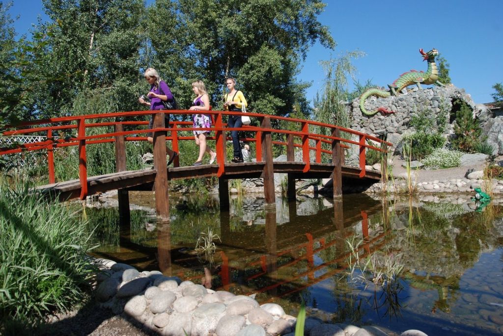 Парк топиарного искусства «Сады мечты» в Абакане