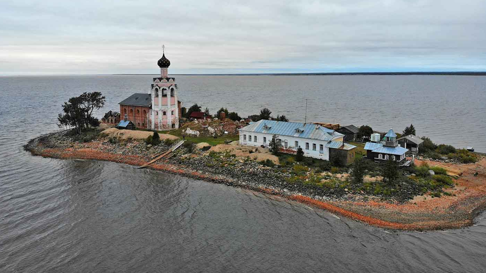 остров в вологде